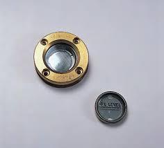 Adams Oil Level Drive In - DW 4064