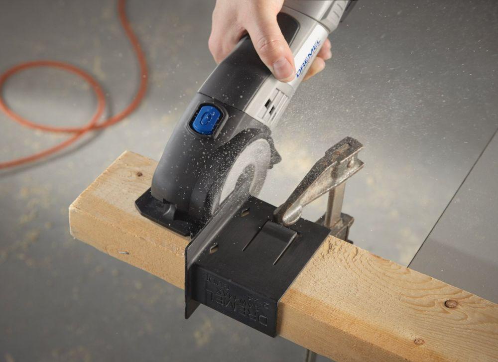 Dremel Compact Saw 710w