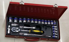 طقم لقم 2/1" 24 قطعة علبة صاج