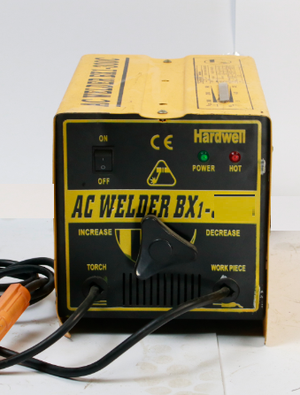 Welding Machines 200amp Hardwell