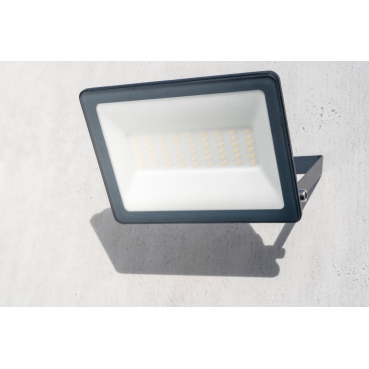 شنايدر كشاف واجهات 20 وات 230 فولت LED خارجي 6500K, IP65