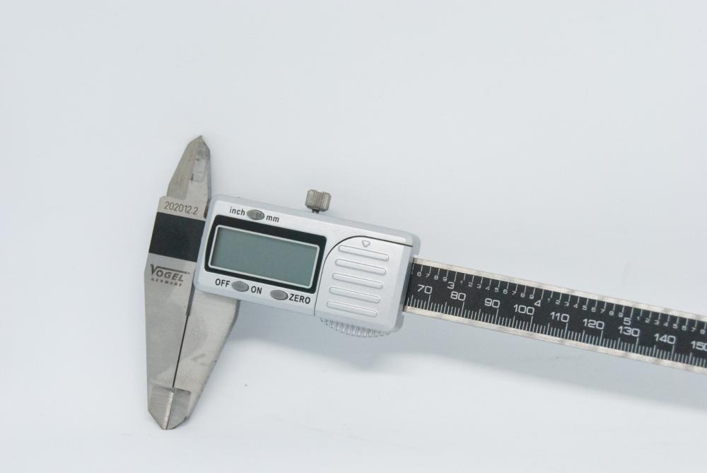 Electerical Digital Caliper 12" 0.01mm Vogel