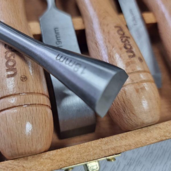 12pc Wood Carving Chisel Set Walnut Handle
