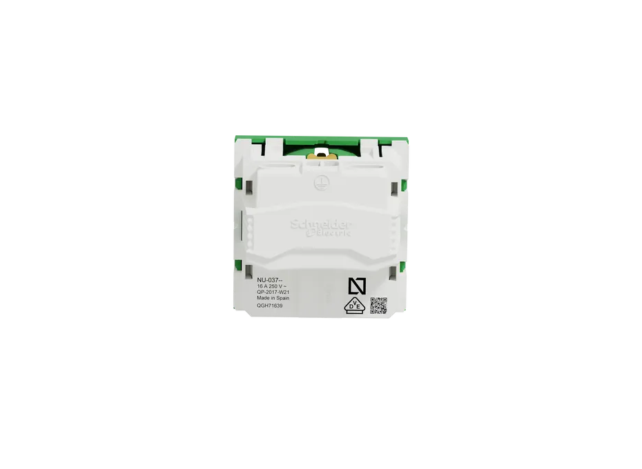 German Socket 2P+E 16A shuttered screw