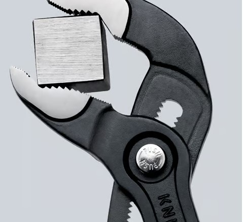بنسه كوبرا 7بوصه طول 180 مم مقاس حتي 36مم  Knipex