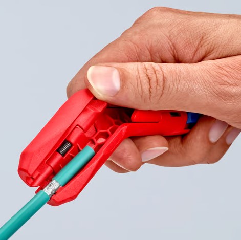 KNIPEX ErgoStrip® Universal Stripping Tool
