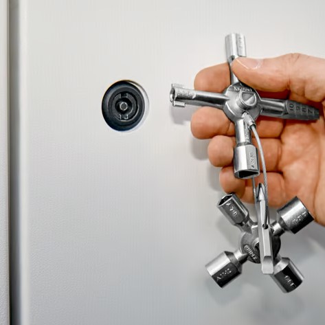 طقم مفاتيح كبائن  متعدد اللقم 10 اشكال Knipex