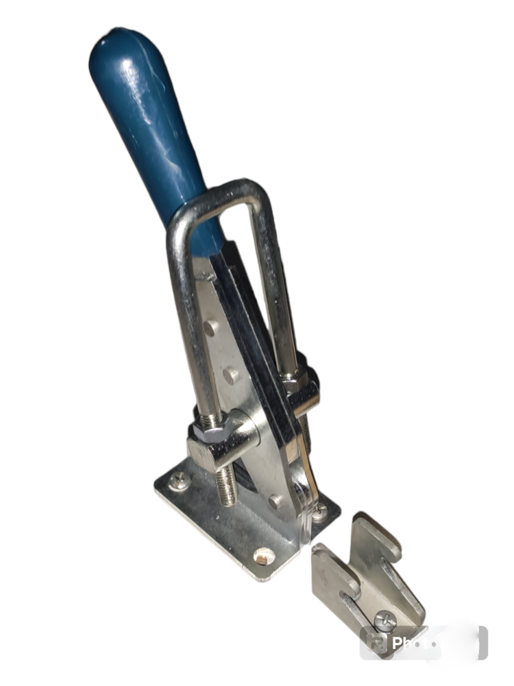 Latch Toggle Clamp 550 Kg, Diamter 8 Mm General Locker