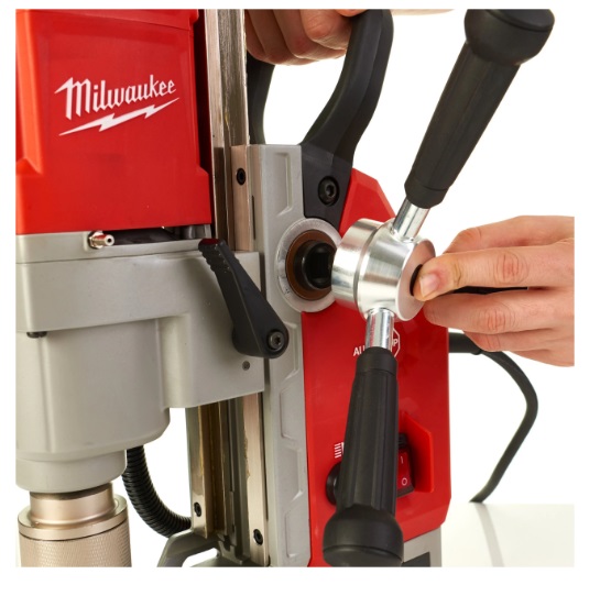 مثقاب شنيور مغناطيسى 40 مم 1200وات - 2 سرعه