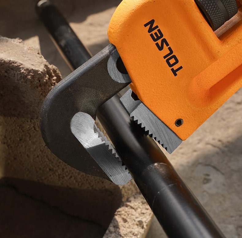 TOLSEN PIPE WRENCH 14"