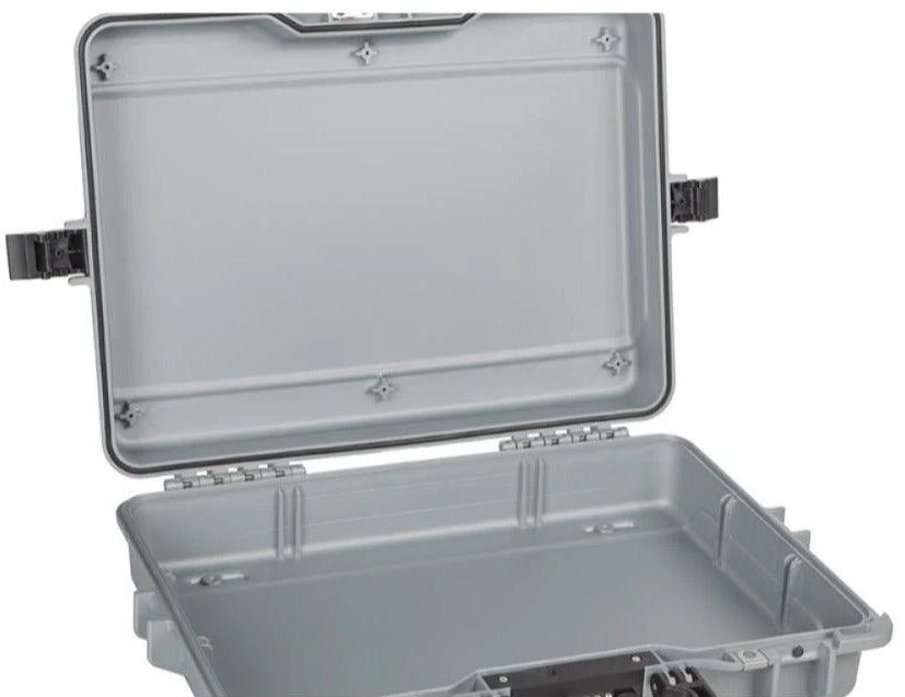 MTC300.GY – Heavy-duty Case Made Of Durable Plastic, Model 300, Gray Color.