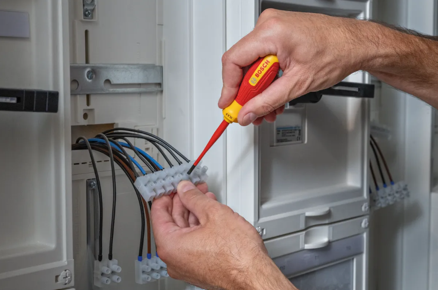 BOSCH VDE Screwdriver Mixed Set 14 pcs Professional