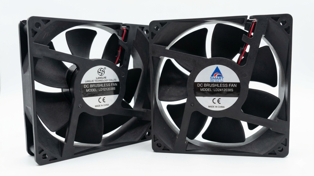 12cm Fan, 12V, 0.40A, 38mm Width