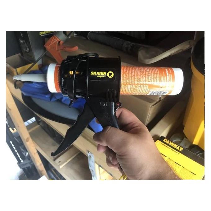 Siligun Caulking Gun SILIGUN4 Compact , Anti Drip, 4-inch. - Quantity 1