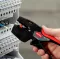 قصافه وقشاره اسلاك اوتوماتيك و ترامل نجمة+التحكم ف طول التقشير  Knipex