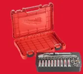 MILWUAKEE 1/2 Metric Ratchet + Socket Set 28 pcs